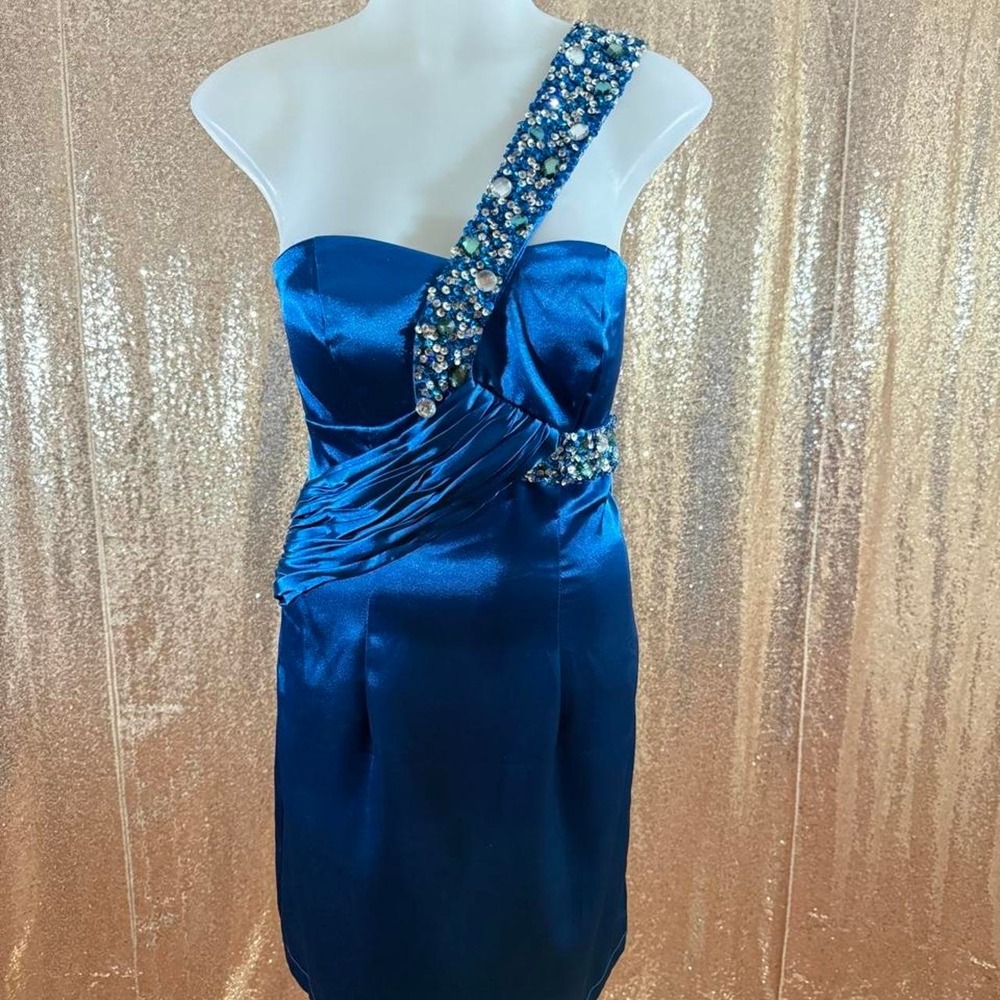 Poly USA Royal Blue Satin Embellished Formal HoCo Dress NWT/Sizes M-L-XL-2XL
